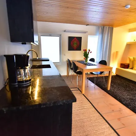 Casa vacanze A Pine-house Of Green With Wood-heated Sauna